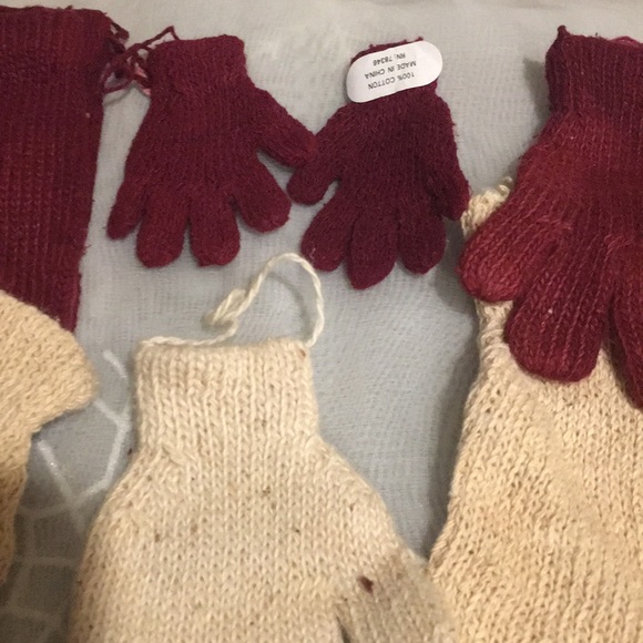 Crafting Stockings Mittens & Hats 13 piece NEW Ornaments Decor party favors More - Picture 5 of 9